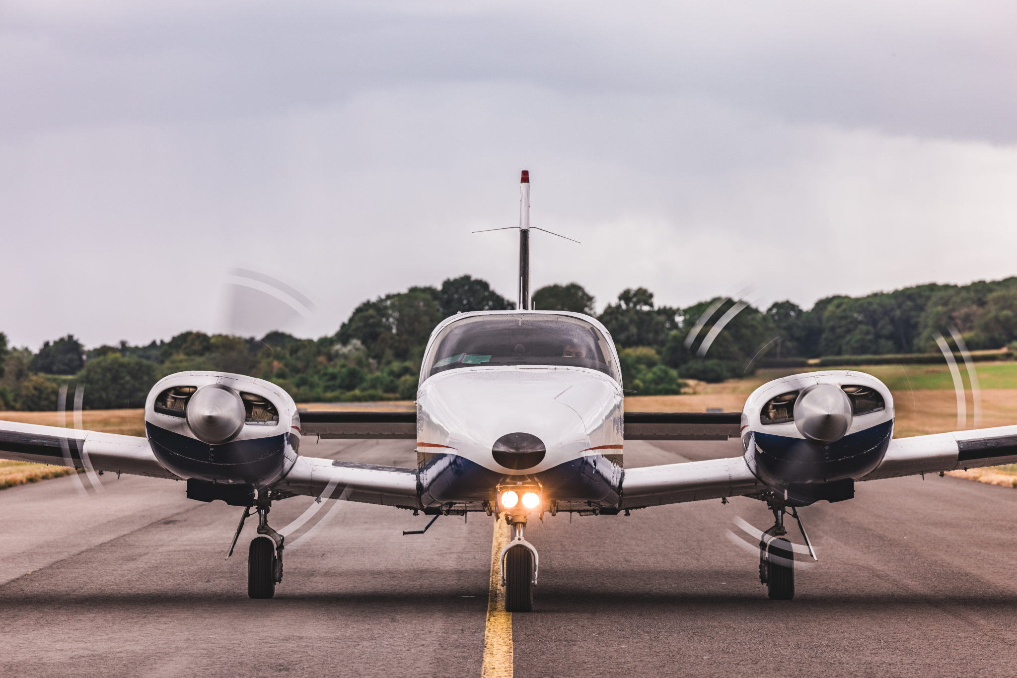 Multi Engine Piston | Shoreham Aviation